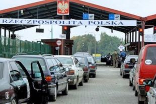 Польша обновила список украинцев, которым можно не проходить обсервацию