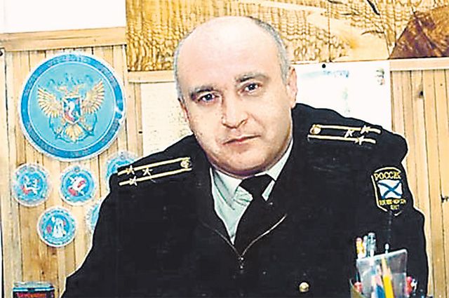 Начальник штаба 7-й дивизии капитан 1-го ранга Владимир Багрянцев был назначен старшим на АПРК «Курск». И вышел в море.