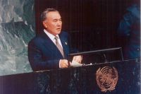В марте 1992 года Казахстан стал членом Организации Объединённых Наций.