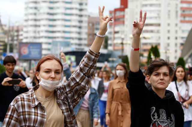 Участницы протестов в Минске.