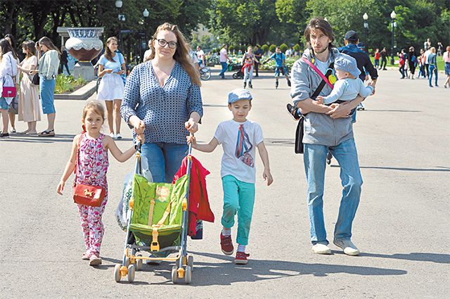 Владимирские семьи с детьми получают новые выплаты