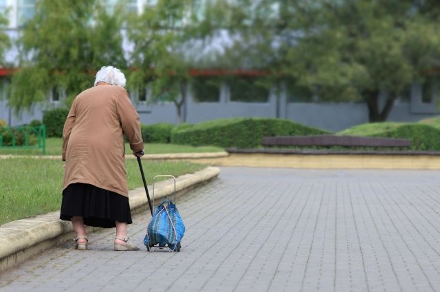 До 6 сентября продлен режим самоизоляции для пожилых