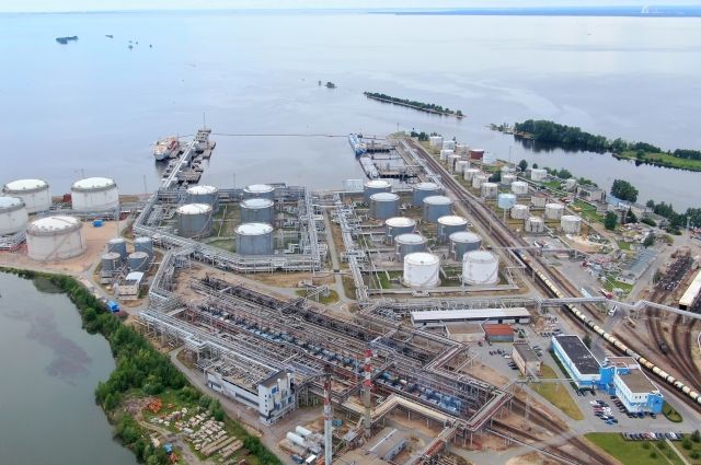 «Петербургский нефтяной терминал» получил экологический сертификат ISO