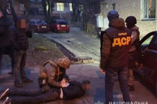На Закарпатье банда во главе с депутатом удерживала в подвале иностранцев