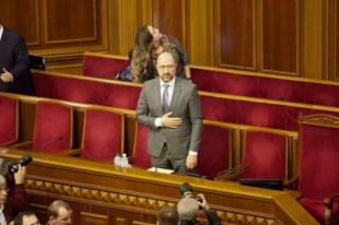 Гражданам Беларуси разрешен въезд в Украину на правах беженцев, - Шмыгаль