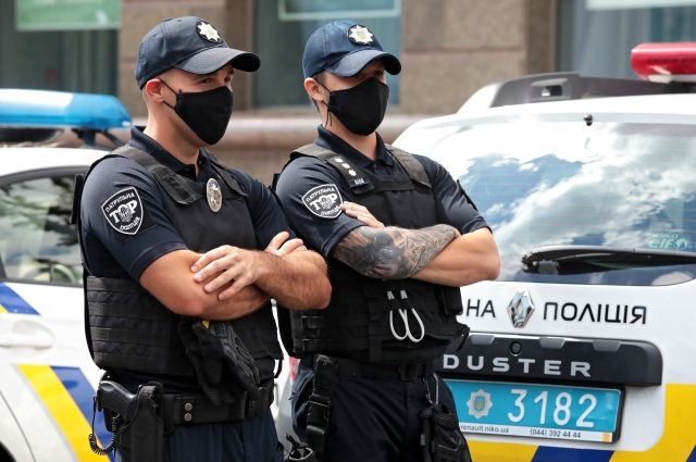 Полицейские задержали подозреваемых в обстреле автобуса под Харьковом