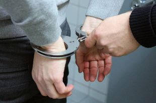 В Оренбуржье убийца жены и пасынка проведет в колонии строгого режима 16 лет.