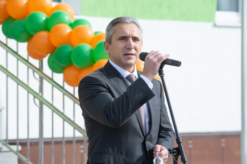 Открытие новой школы №52 в микрорайоне Казарово.