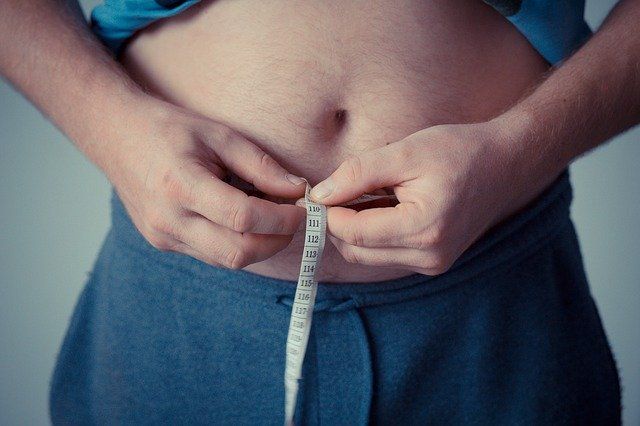 Ученые: жировые отложения на животе повышают риск смерти от рака простаты