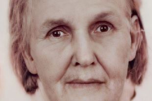 Приметы Нины Ивановны: рост 160 см, телосложение xудощавое, волосы русые, глаза: карие.