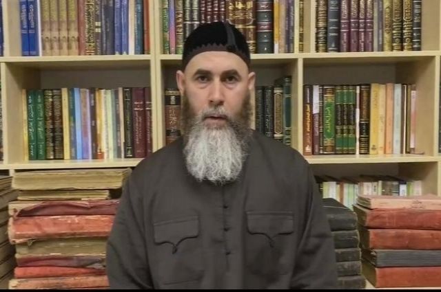 Муфтий Чечни проклял Charlie Hebdo за новую публикацию карикатур на пророка