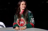 Анастасия Тарасова (Костенко) начала работать ведущей на клубном телевидении хоккейного «Ак Барса».