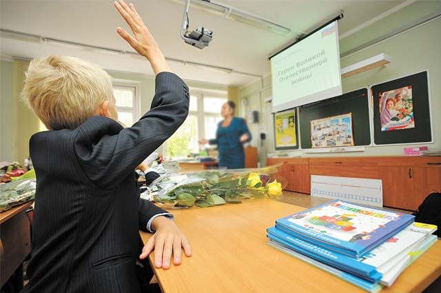 В Красноярском крае еще в одной школе класс ушёл на карантин из-за COVID-19