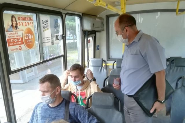 На Камчатке усилят контроль за соблюдением масочного режима в автобусах