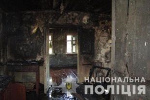 В Киевской области мужчина поджег дом матери
