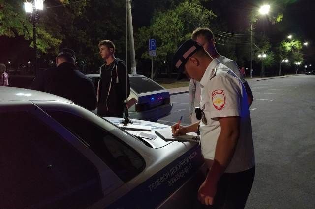 В Невинномысске оштрафовали автолюбителей громкой музыки