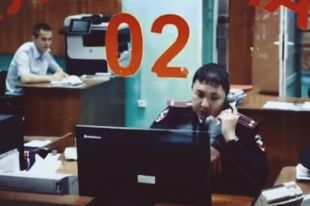 Мошенники обманули тюменку, изменив свой номер на телефон полиции