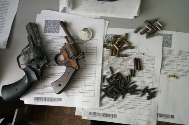 Полицейские изъяли винтовку и патроны у жителя села Шведчики