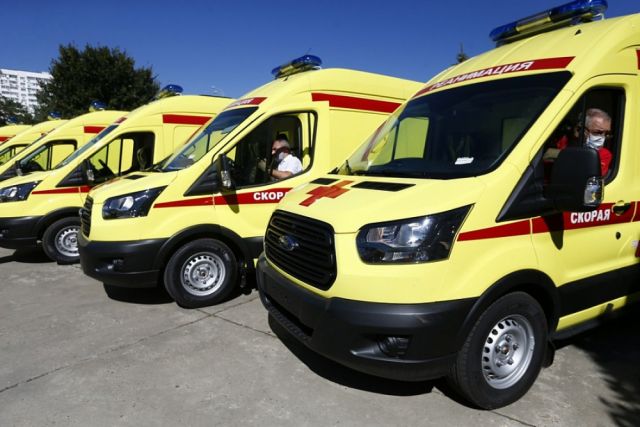 12 муниципалитетов Краснодарского края получили новые машины скорой помощи