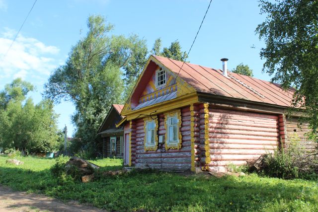 Возродить «родовое гнездо» в Псковской области хочет семья Ксении Собчак