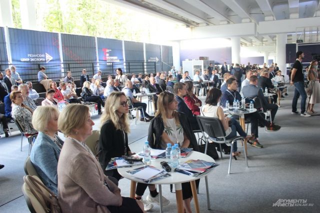 Более 900 предпринимательниц Кубани приняли участие в бизнес-форумах