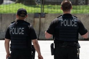 В США полицейский выстрелил в ребенка с аутизмом.