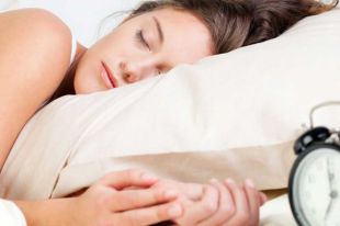 Пять напитков, которые следует пить перед сном