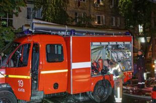 В Киеве в Деснянском районе во время пожара погибла женщина