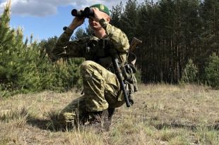 Пограничники взяли под усиленную охрану границу с Беларусью