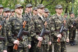 ВР проголосовала за новые правила прохождения военной службы