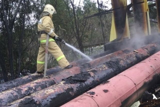 Камчатские пожарные ликвидировали возгорание на теплотрассе