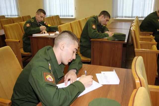 На Камчатке отобрали 100 кандидатов для поступления в военные вузы