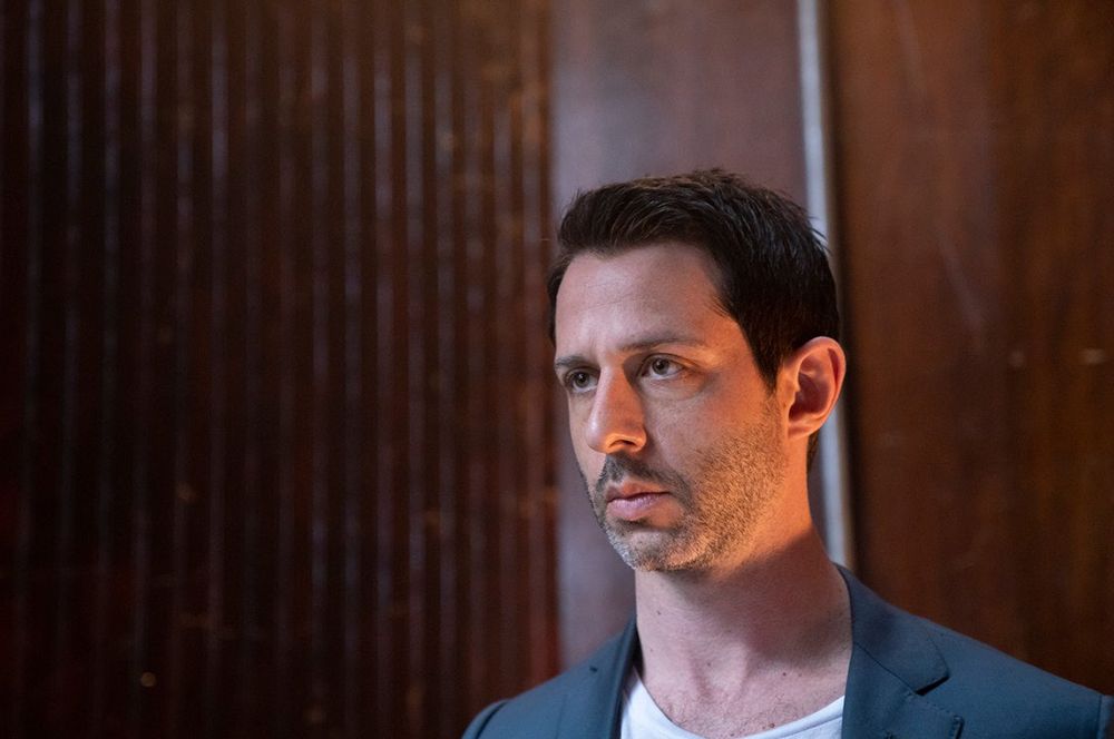 Лучший актер в драматическом сериале — Джереми Стронг («Наследники»).