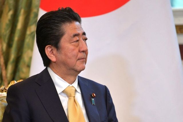 Абэ готов помочь преемнику с переговорами с Россией по мирному договору