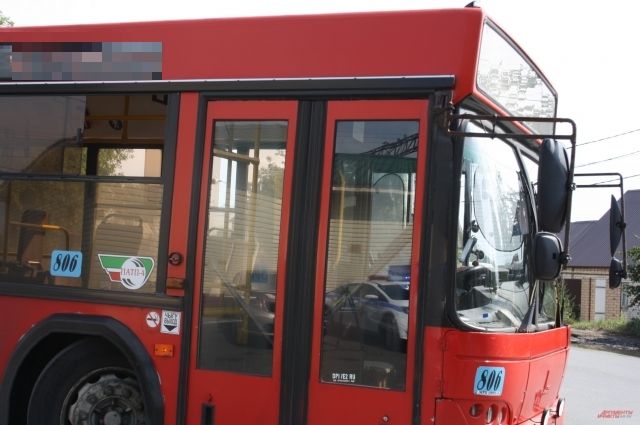 В центре Казани водитель автобуса сбил сотрудника ДПС