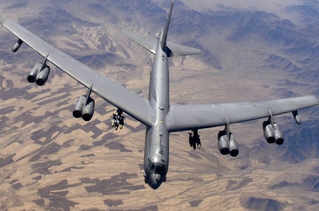Американские B-52 приблизились к Крыму, где проходили учения «Кавказ-2020»