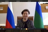 Губернатор Югры Наталья Комарова считает, что очень важно гибко реагировать на все обстоятельства, которые возникают в жизни