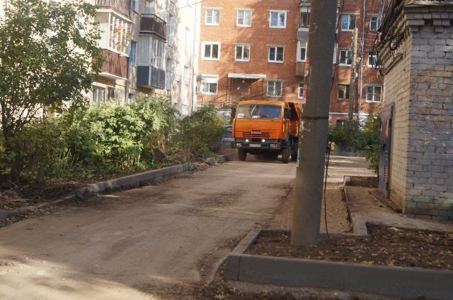 5,5 тысяч кв. м. нового асфальта появится во дворах Приокского района