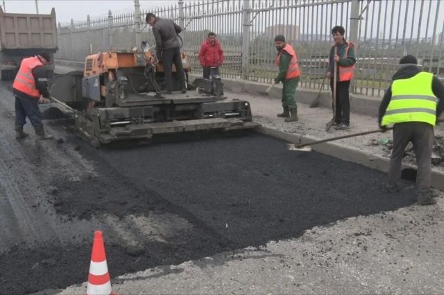 За некачественный ремонт саратовских дорог взыскали материальный ущерб