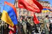 Сбор добровольцев в Ереване. Власти Армении объявили в стране военное положение и всеобщую мобилизацию из-за событий в Нагорном Карабахе.