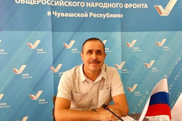 Олег Николаев взял в помощники члена регионального штаба ОНФ