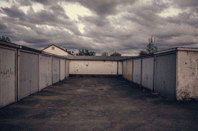 В Перми не могут найти хозяев 67 гаражей на Разгуляе для выплаты компенсаци