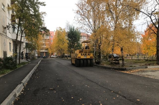 В Сургуте на ремонт дворовых территории потратили 83 млн рублей