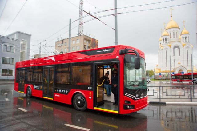 В регионы РФ в рамках нацпроекта поступают новые автобусы и троллейбусы