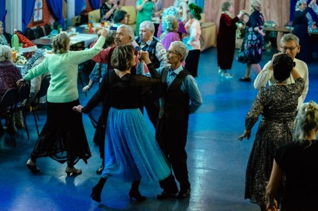 Танцевальный клуб пенсионеров «Добрые встречи» существует уже 45 лет