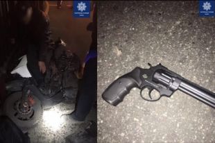 В Киеве мотоциклист стрелял по прохожим