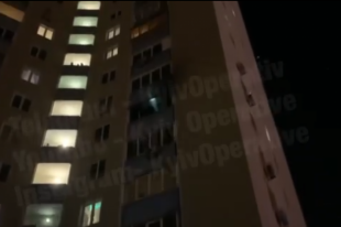Мужчина закрылся с ребенком в горящей квартире: полиция сообщила детали