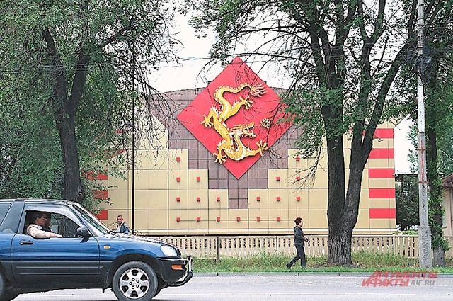 Суд оправдал кандидата в премьеры Киргизии, осужденного за захват заложника