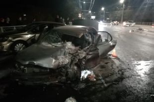 В Оренбурге погиб участник тройного ДТП на проспекте Гагарина.