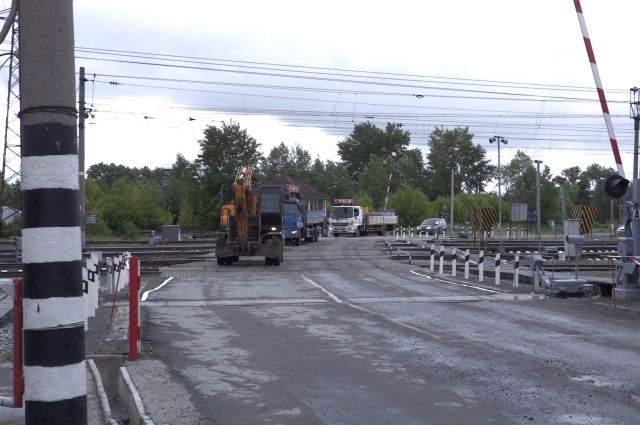 Железнодорожный переезд в Володарске закроют из-за ремонта путей 9 октября